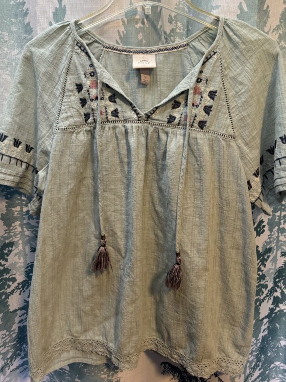 Knox Rose Women's M Boho Embroidered V Neck Tassel Tie Top Green Peasant Blouse